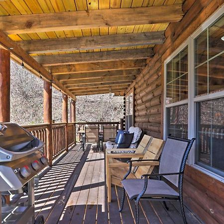 Gatlinburg Cabin With Loft And Game Room 1 Mi To Town Zewnętrze zdjęcie