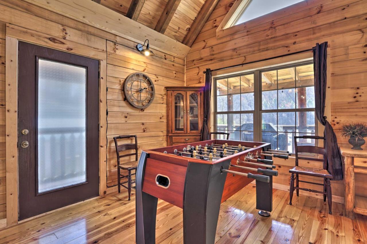 Gatlinburg Cabin With Loft And Game Room 1 Mi To Town Zewnętrze zdjęcie
