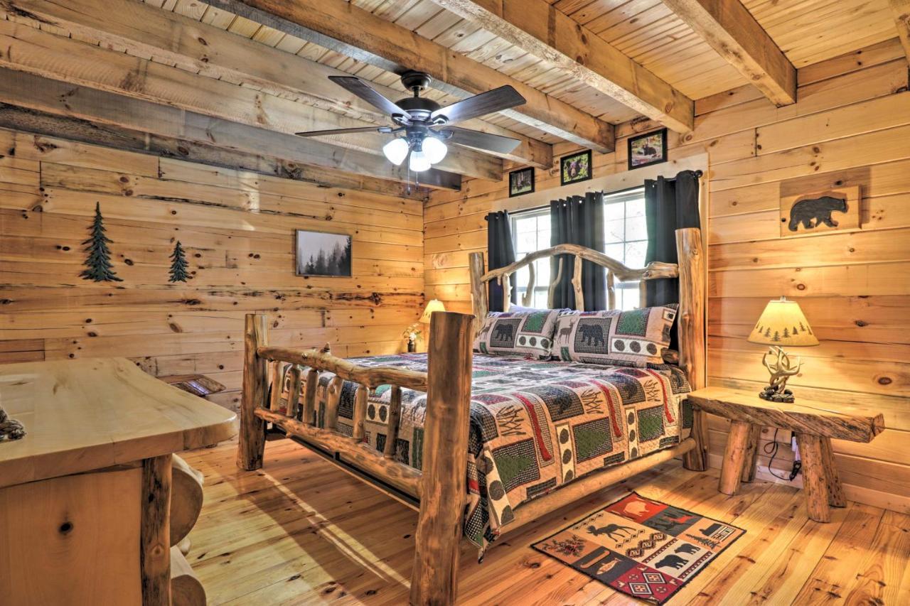 Gatlinburg Cabin With Loft And Game Room 1 Mi To Town Zewnętrze zdjęcie
