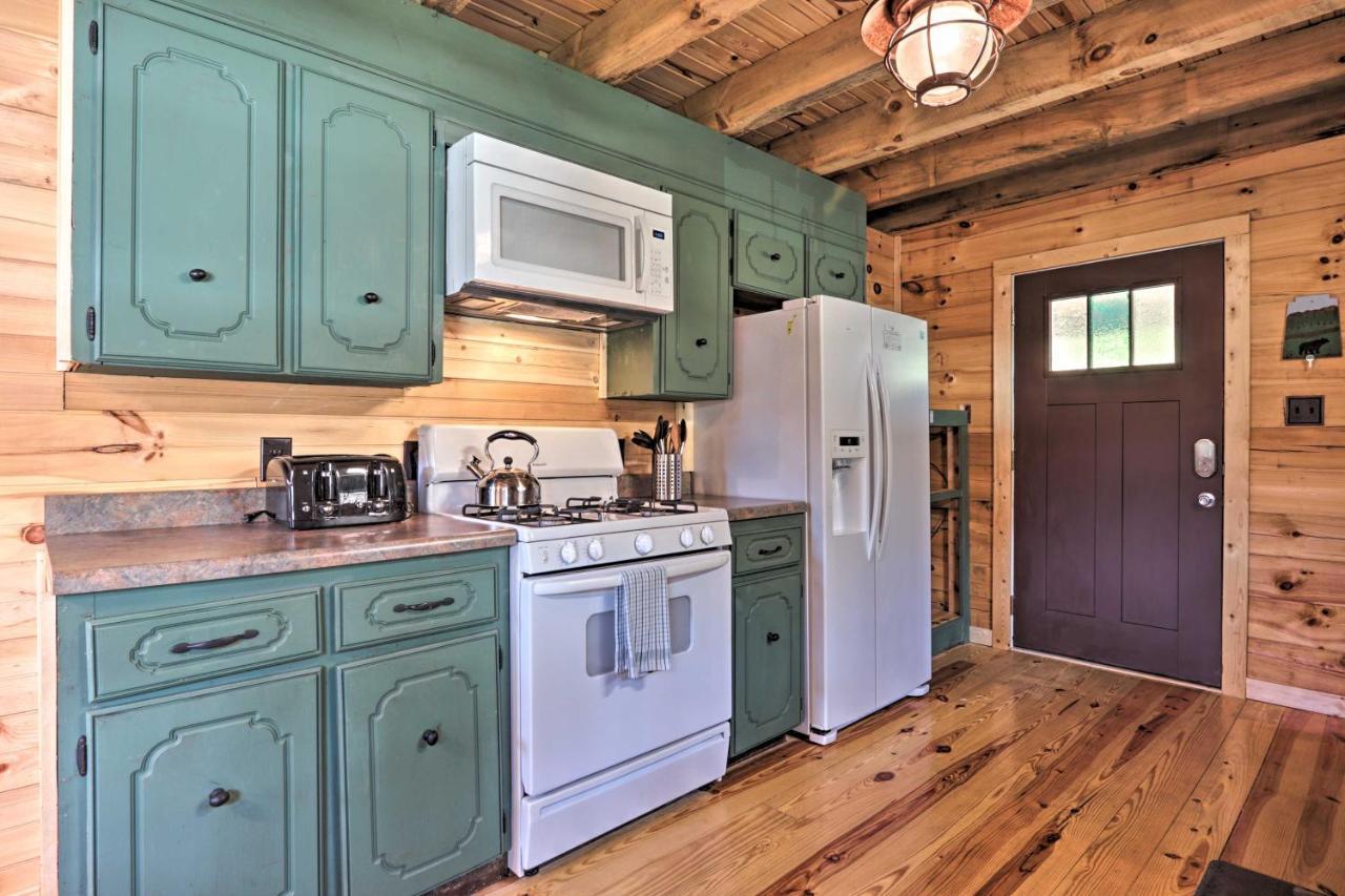 Gatlinburg Cabin With Loft And Game Room 1 Mi To Town Zewnętrze zdjęcie