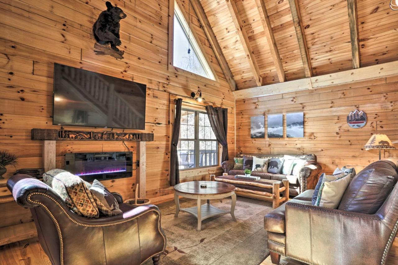 Gatlinburg Cabin With Loft And Game Room 1 Mi To Town Zewnętrze zdjęcie