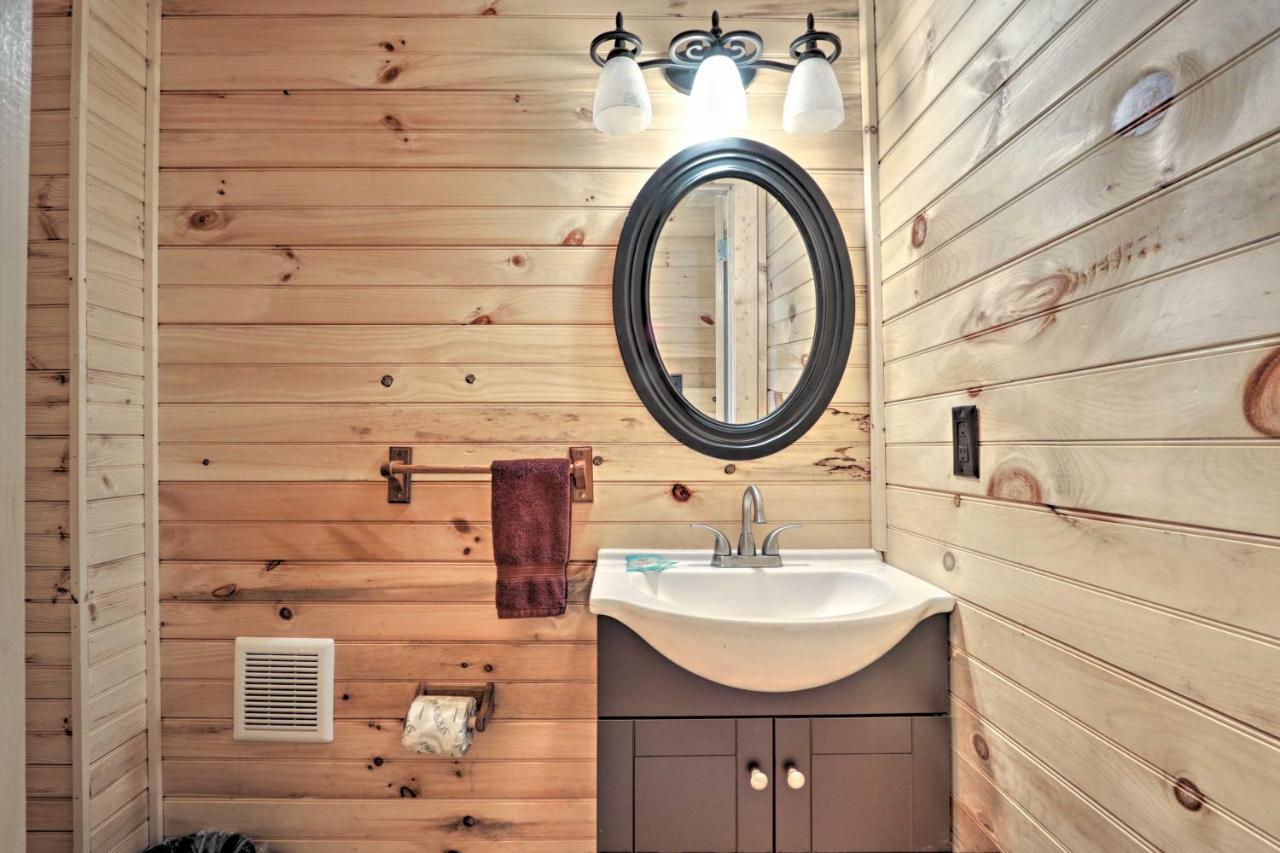 Gatlinburg Cabin With Loft And Game Room 1 Mi To Town Zewnętrze zdjęcie